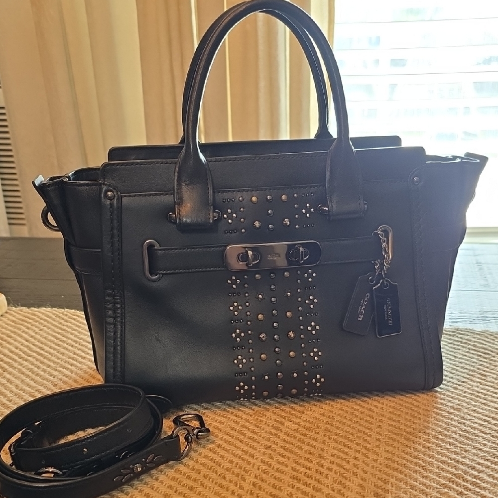 Coach 21 Swagger Bandana Rivets